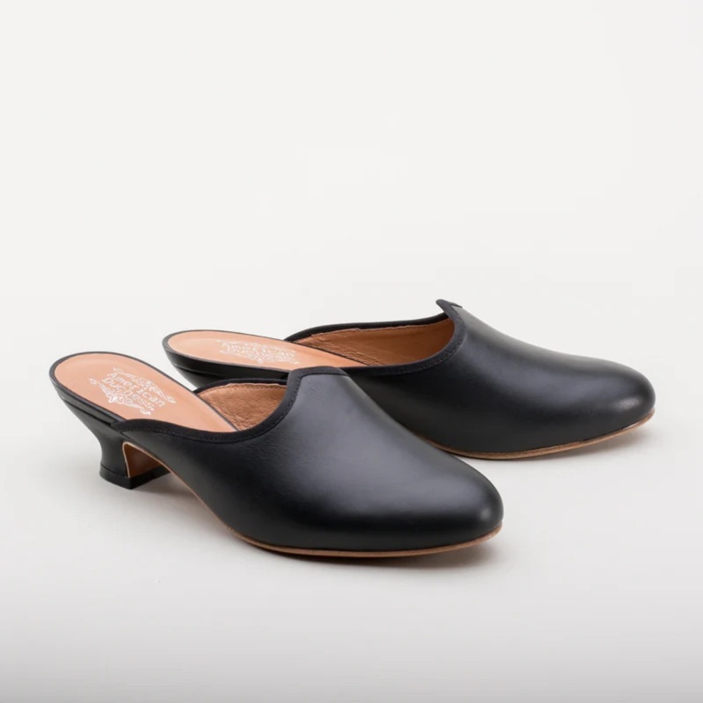 American Duchess Sophie mules 7.5
